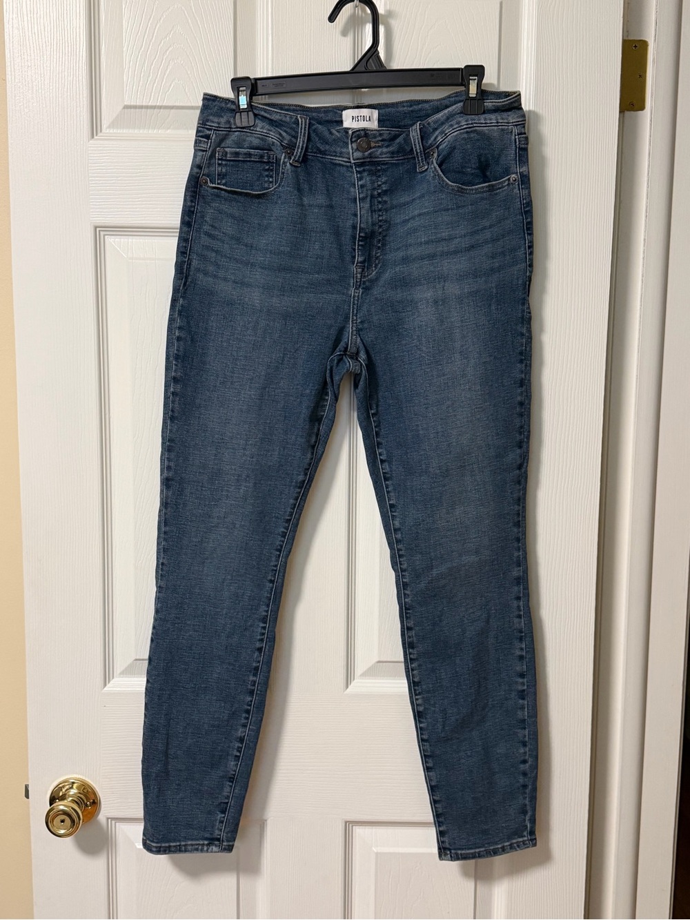 Womens Pistola Jeans sz 31